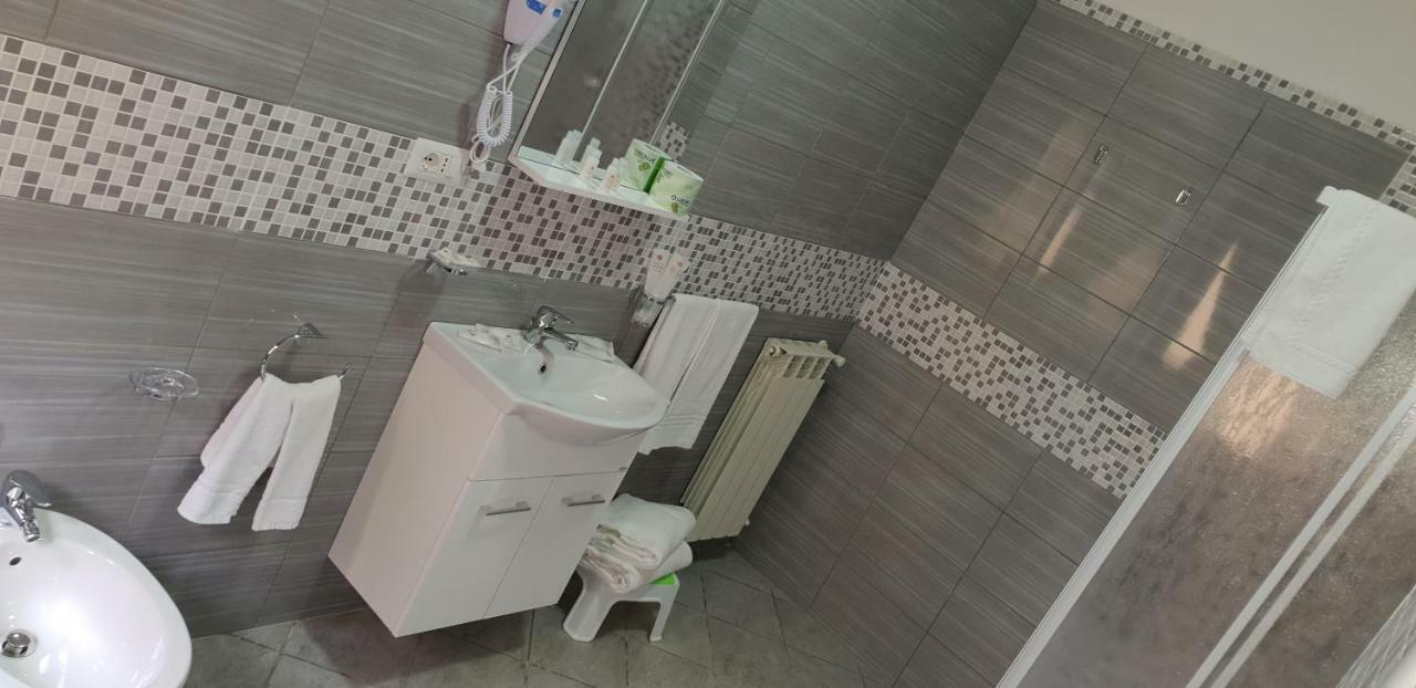 نابولي B&B Giva المظهر الخارجي الصورة