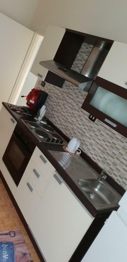 نابولي B&B Giva المظهر الخارجي الصورة